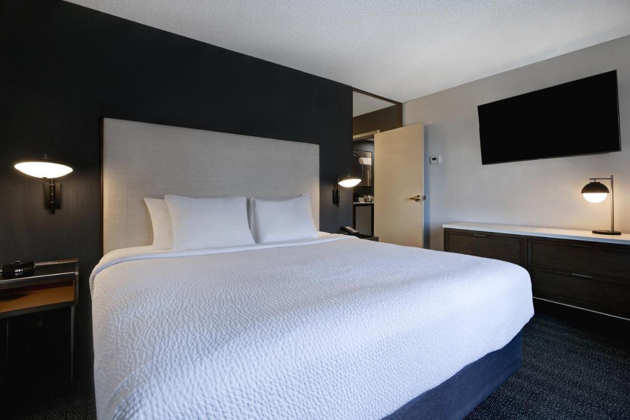 Courtyard By Marriott Portland Southeast/Clackamas Exteriör bild