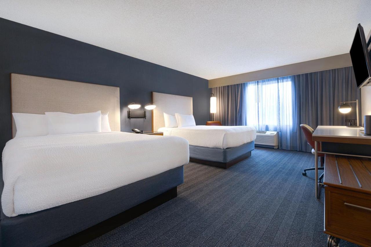 Courtyard By Marriott Portland Southeast/Clackamas Exteriör bild