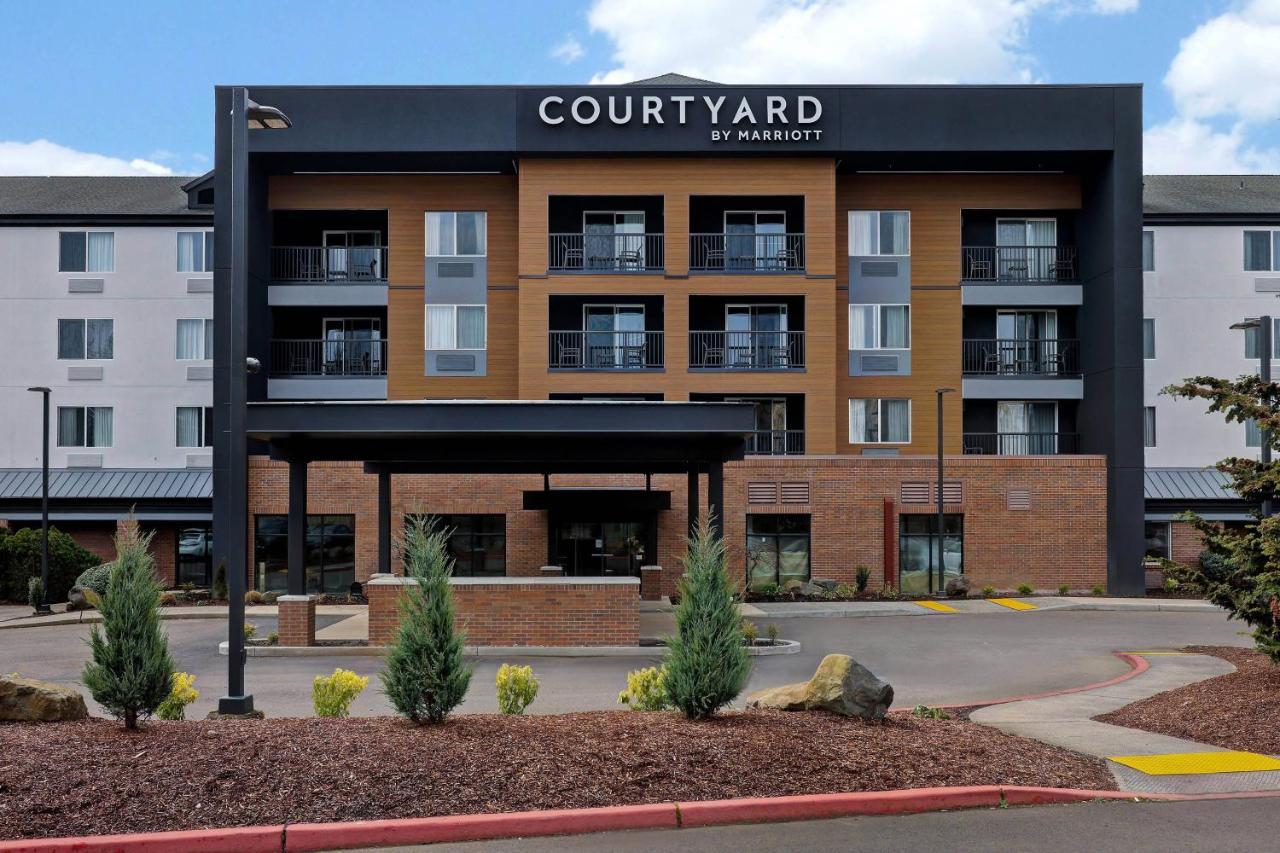 Courtyard By Marriott Portland Southeast/Clackamas Exteriör bild